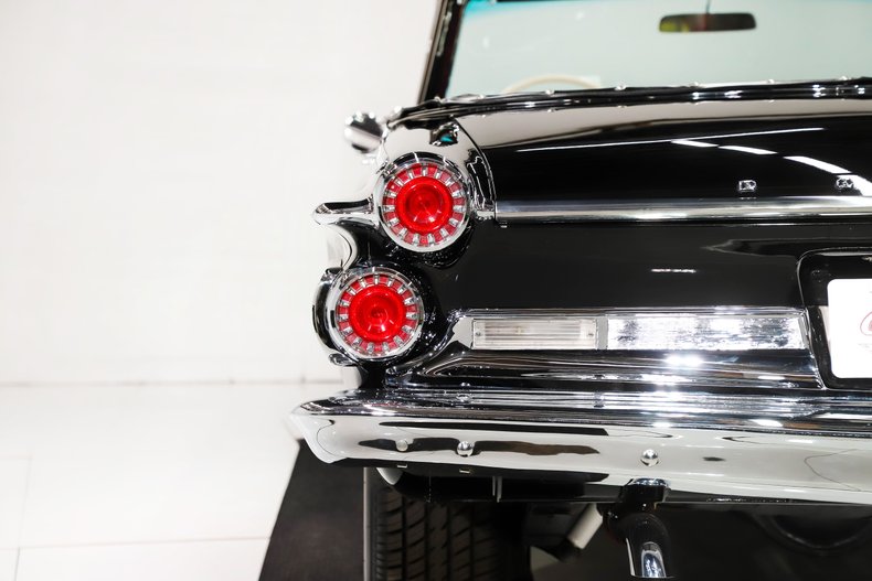 Dodge-Polara-1962-Silhouette-Black-White-36