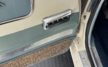 Dodge-Polara-1963-Polar-White-Blue-29