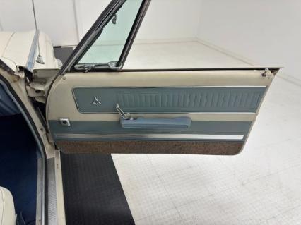 Dodge-Polara-1963-Polar-White-Blue-30