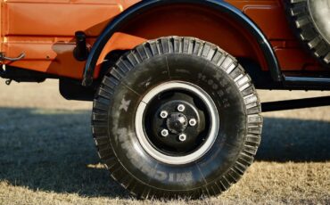 Dodge-Power-Wagon-1968-Pickup-22