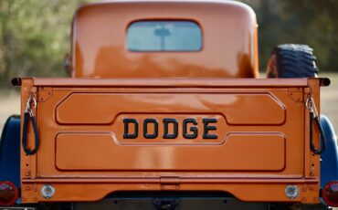 Dodge-Power-Wagon-1968-Pickup-24