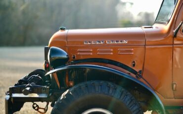 Dodge-Power-Wagon-1968-Pickup-31