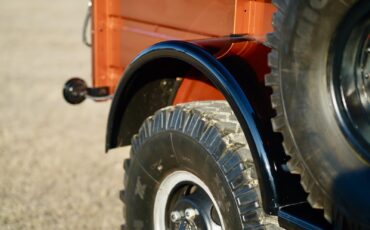 Dodge-Power-Wagon-1968-Pickup-36