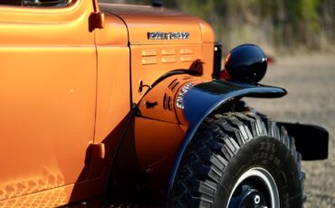 Dodge-Power-Wagon-1968-Pickup-37