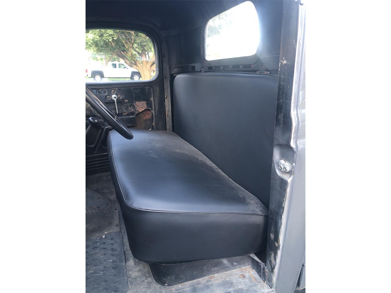Dodge-Power-wagon-1946-grey-black-4