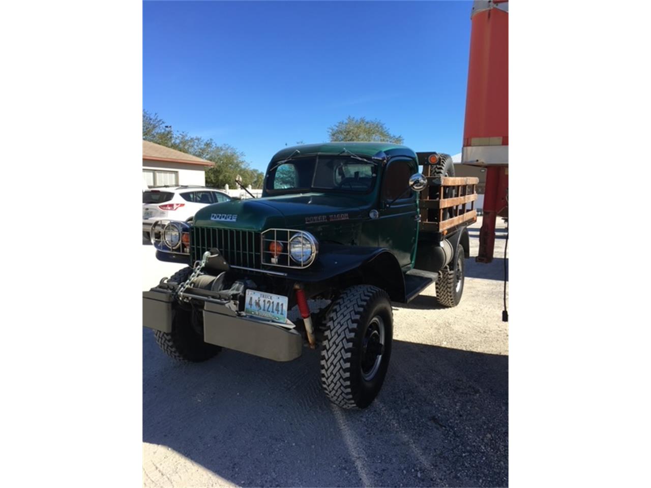 Dodge-Power-wagon-1949-Green-Green-16