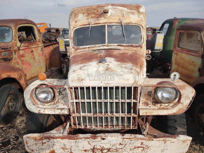 Dodge-Power-wagon-1951-10