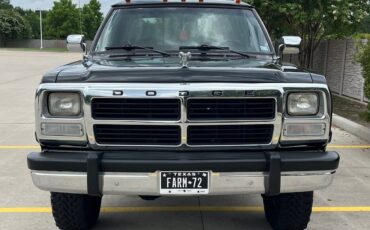 Dodge-Ram-1993-17