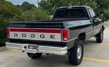 Dodge-Ram-1993-22