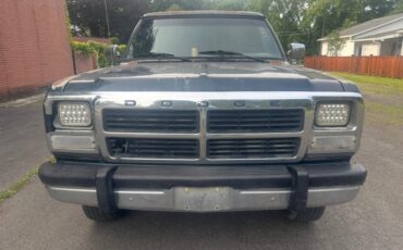 Dodge-Ram-2500-1992-1