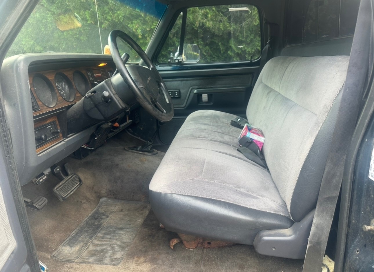 Dodge-Ram-2500-1992-11