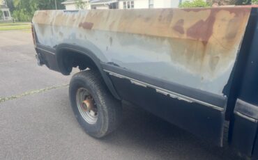 Dodge-Ram-2500-1992-19