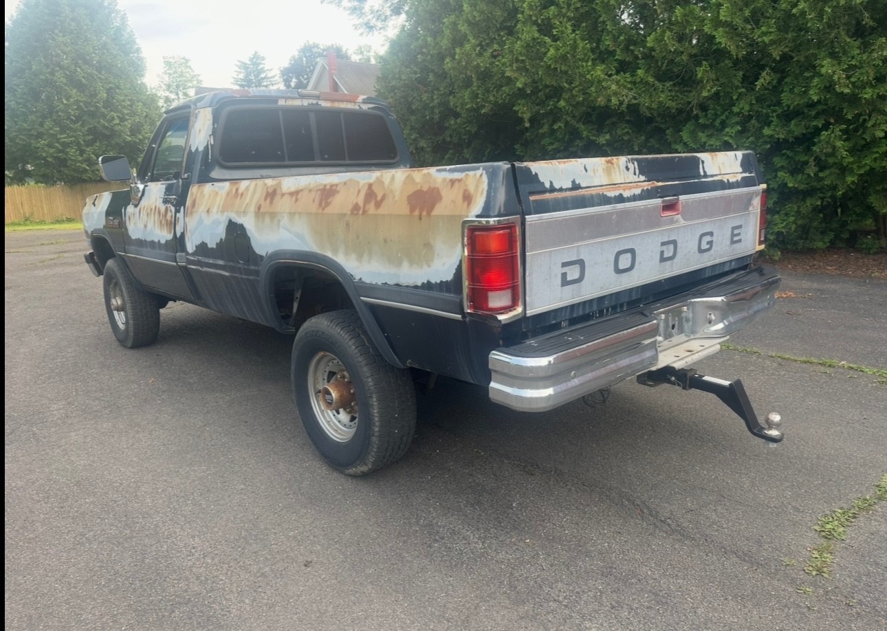 Dodge-Ram-2500-1992-6