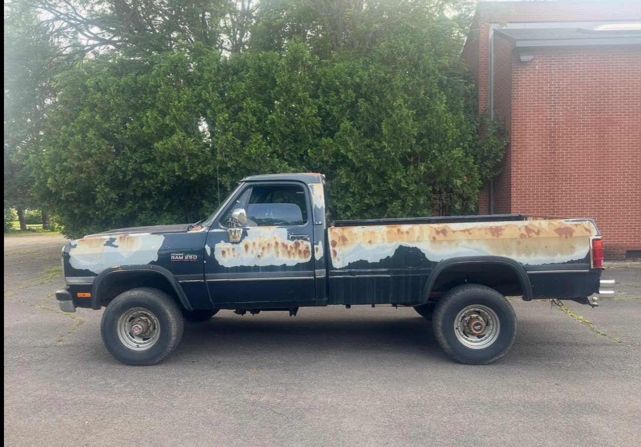 Dodge-Ram-2500-1992-7