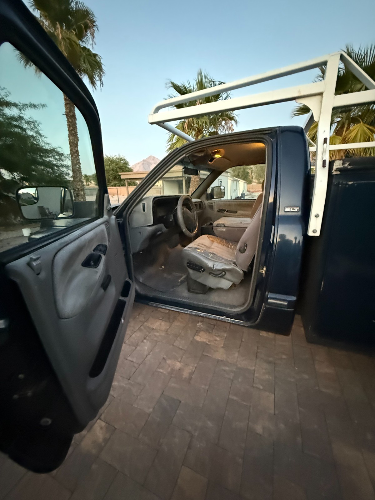 Dodge-Ram-2500-1995-Standard-Cab-Pickup-13