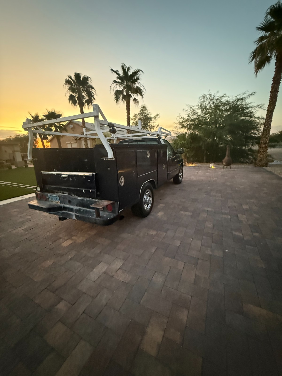 Dodge-Ram-2500-1995-Standard-Cab-Pickup-4