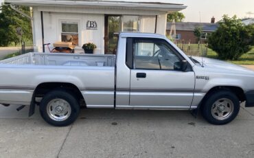 Dodge-Ram-50-1989-1
