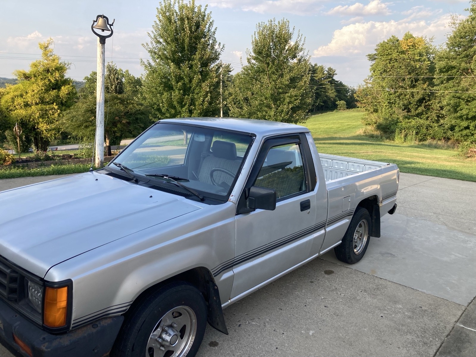 Dodge-Ram-50-1989-6