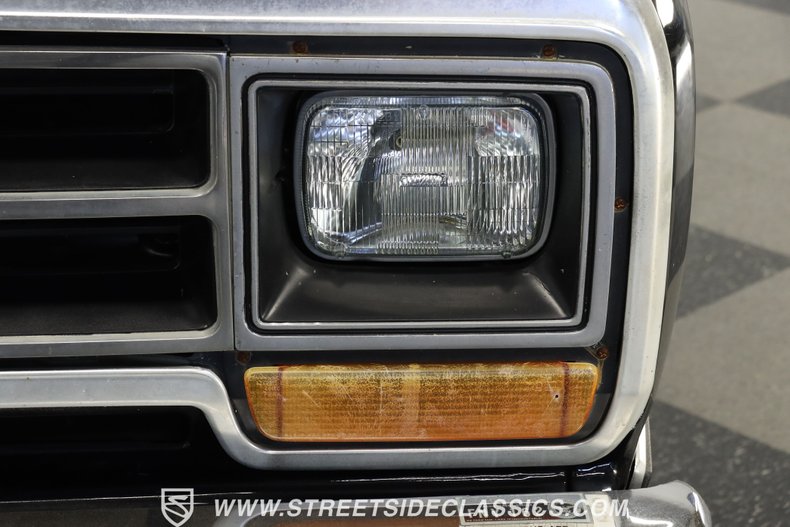 Dodge-Ramcharger-1986-Black-Black-22