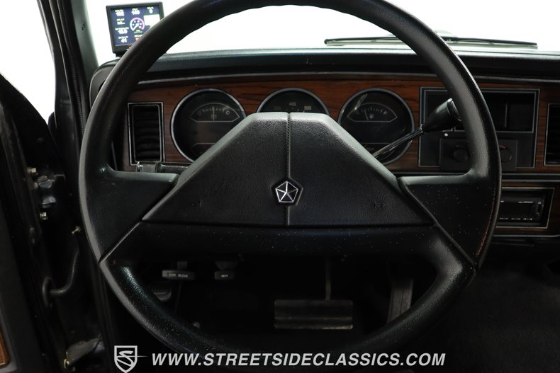 Dodge-Ramcharger-1986-Black-Black-34
