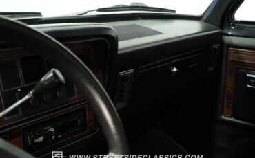 Dodge-Ramcharger-1986-Black-Black-38