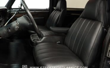 Dodge-Ramcharger-1986-Black-Black-39