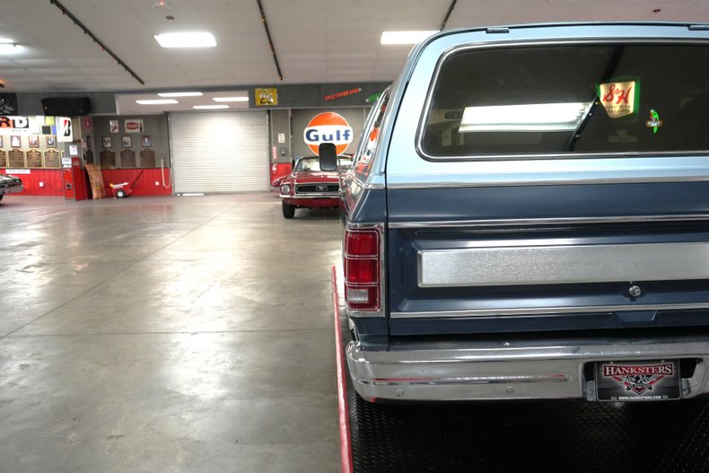 Dodge-Ramcharger-1987-Light-Blue-Light-Blue-44