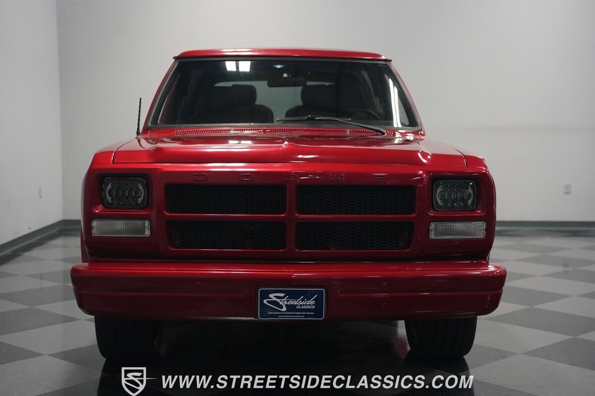 Dodge-Ramcharger-1992-SUV-5
