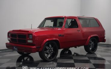 Dodge-Ramcharger-1992-SUV-7