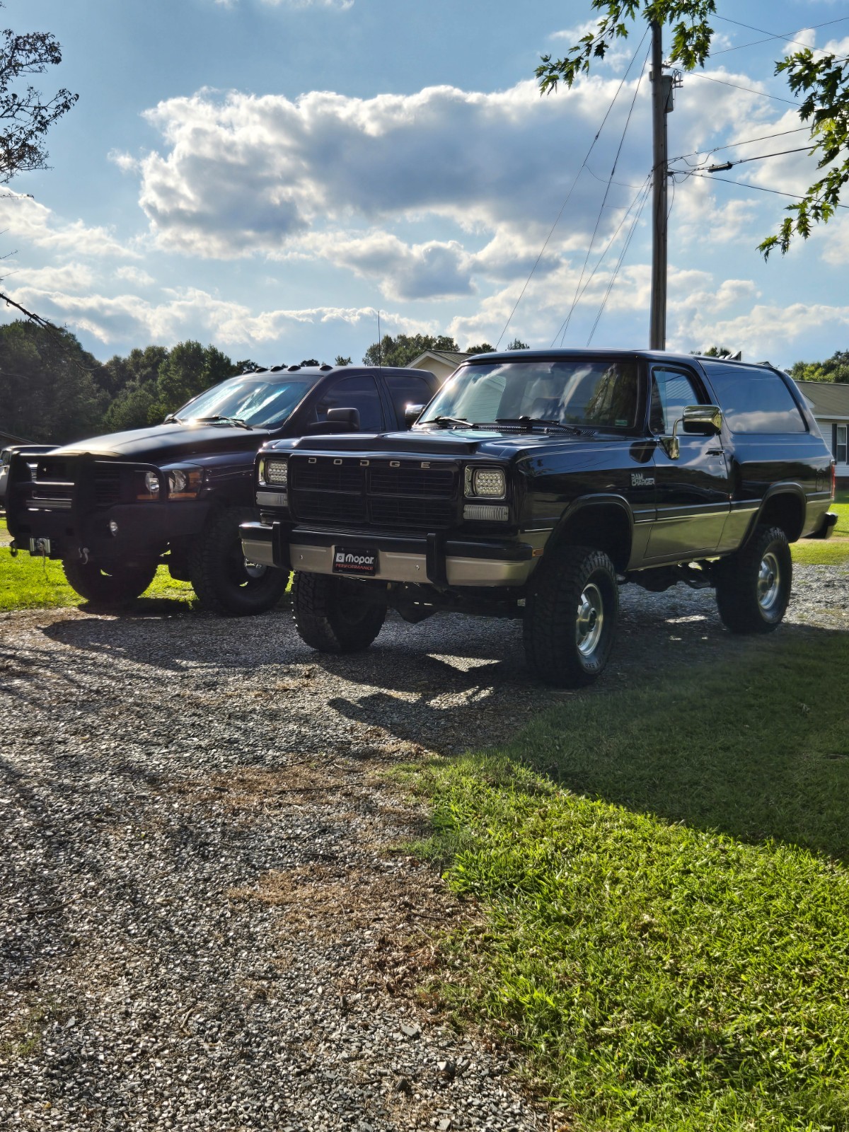 Dodge-Ramcharger-1993-SUV