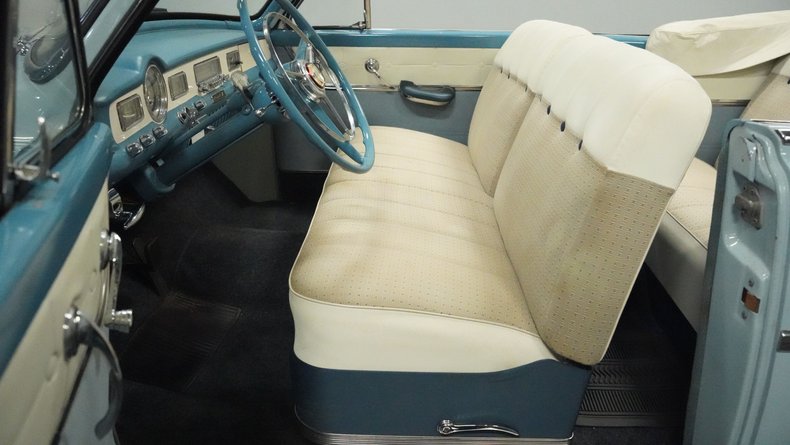 Dodge-Royal-1954-Bermuda-Blue-Blue-34