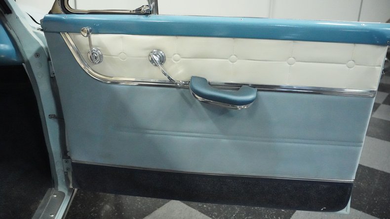 Dodge-Royal-1954-Bermuda-Blue-Blue-48