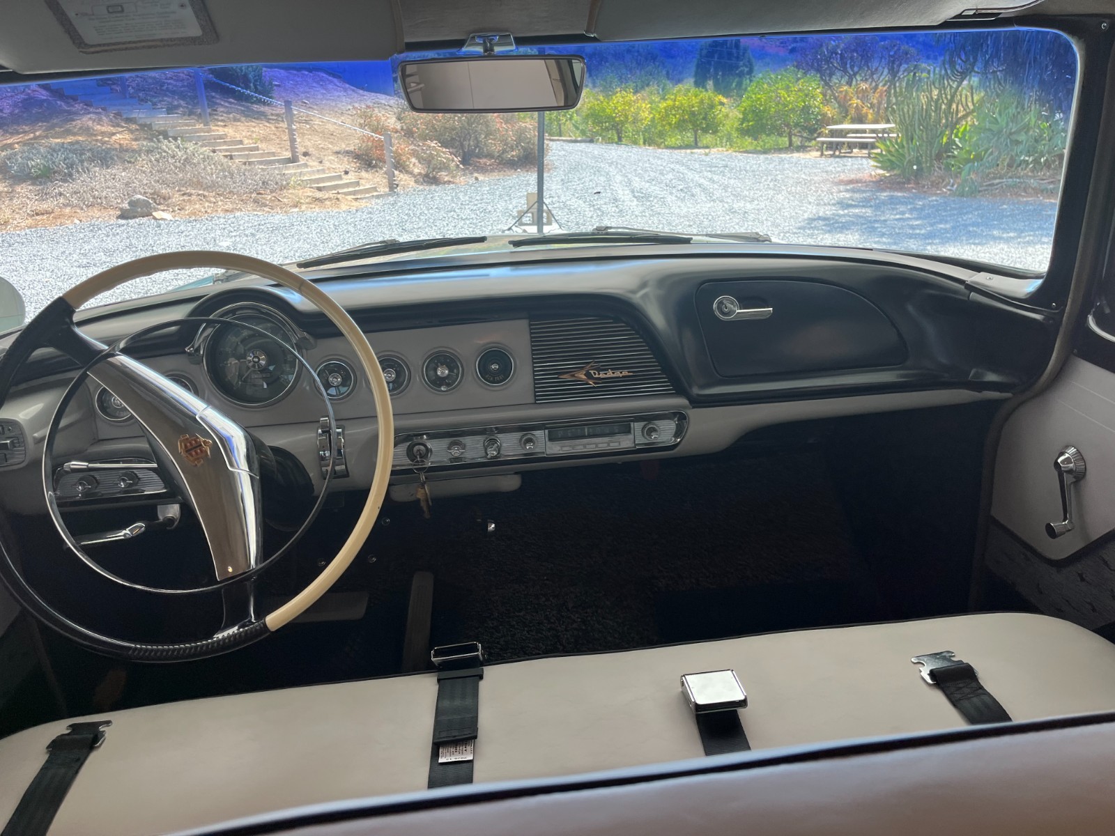 Dodge-Royal-1956-Sedan-18