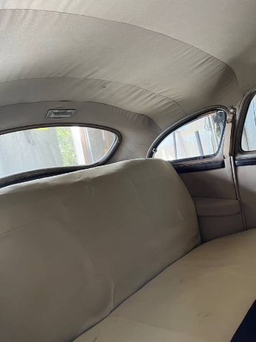 Dodge-Sedan-1941-3