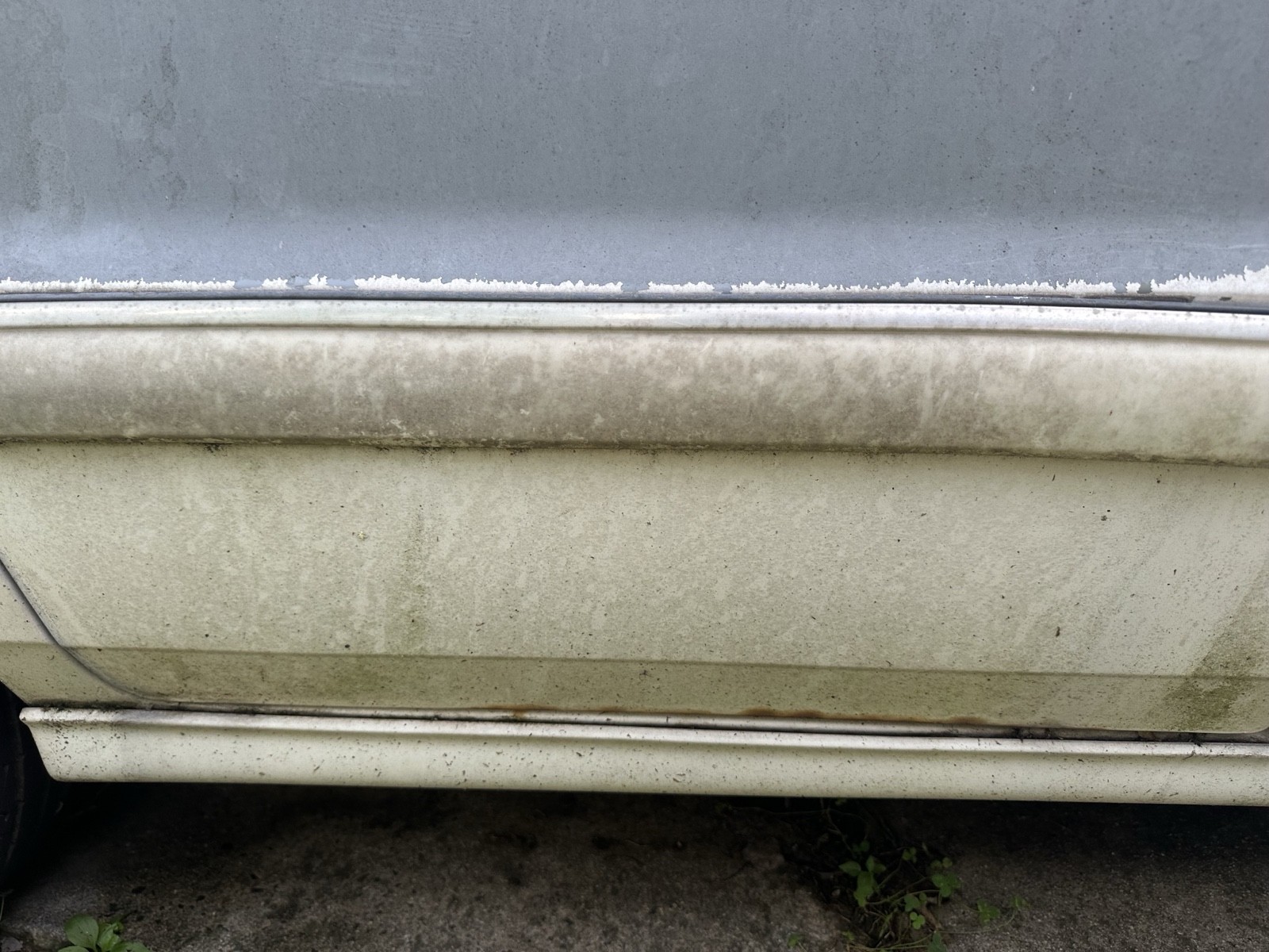 Dodge-Spirit-1992-Sedan-19
