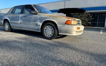 Dodge-Spirit-1992-Sedan-2