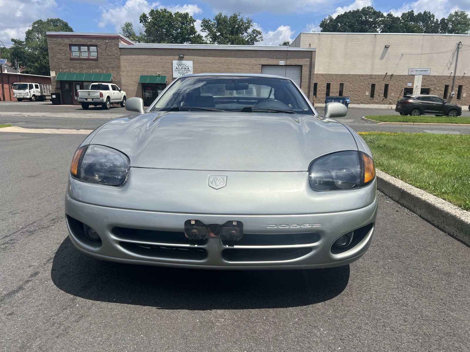 Dodge-Stealth-1994-Hatchback-2