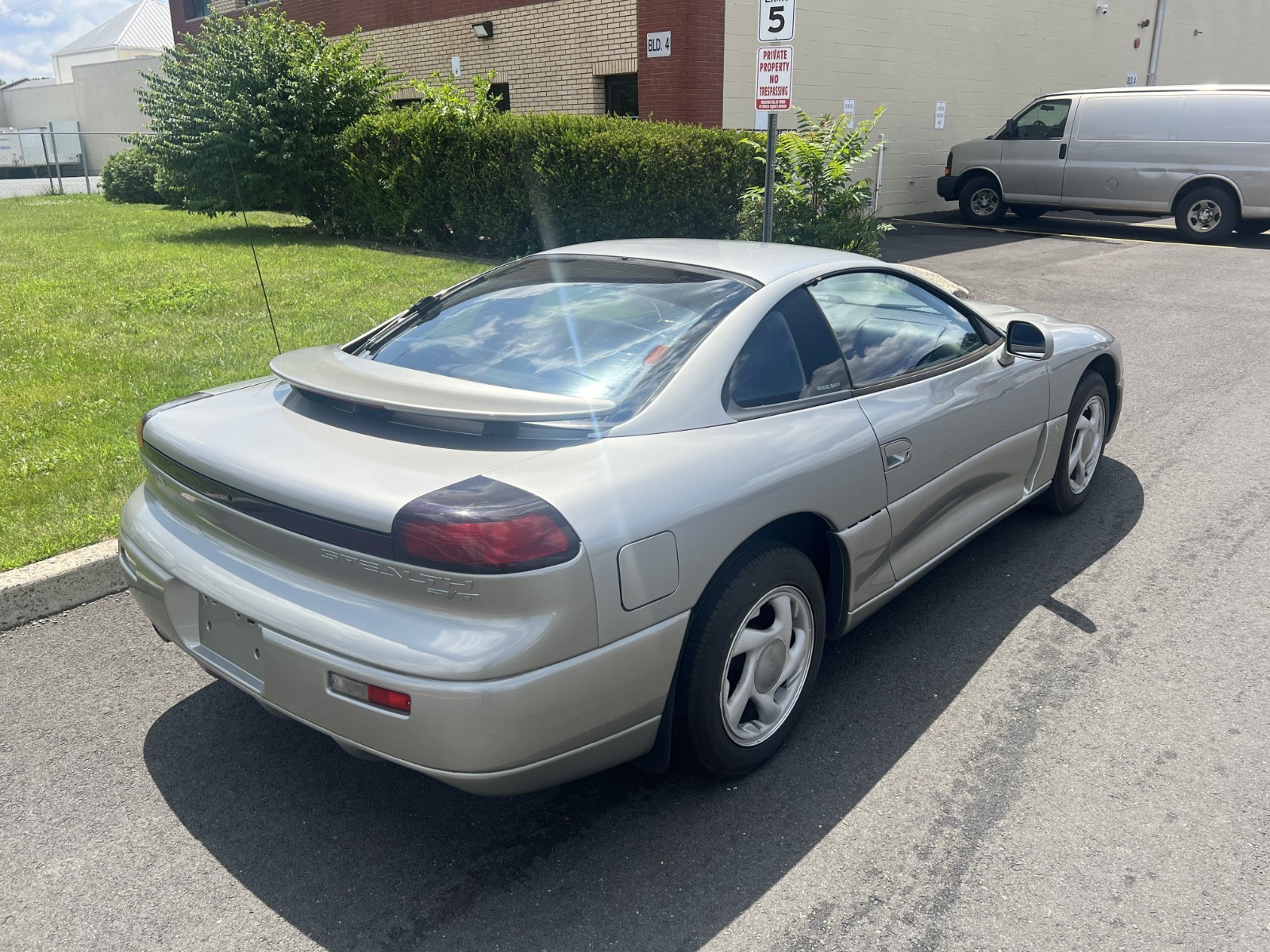 Dodge-Stealth-1994-Hatchback-5