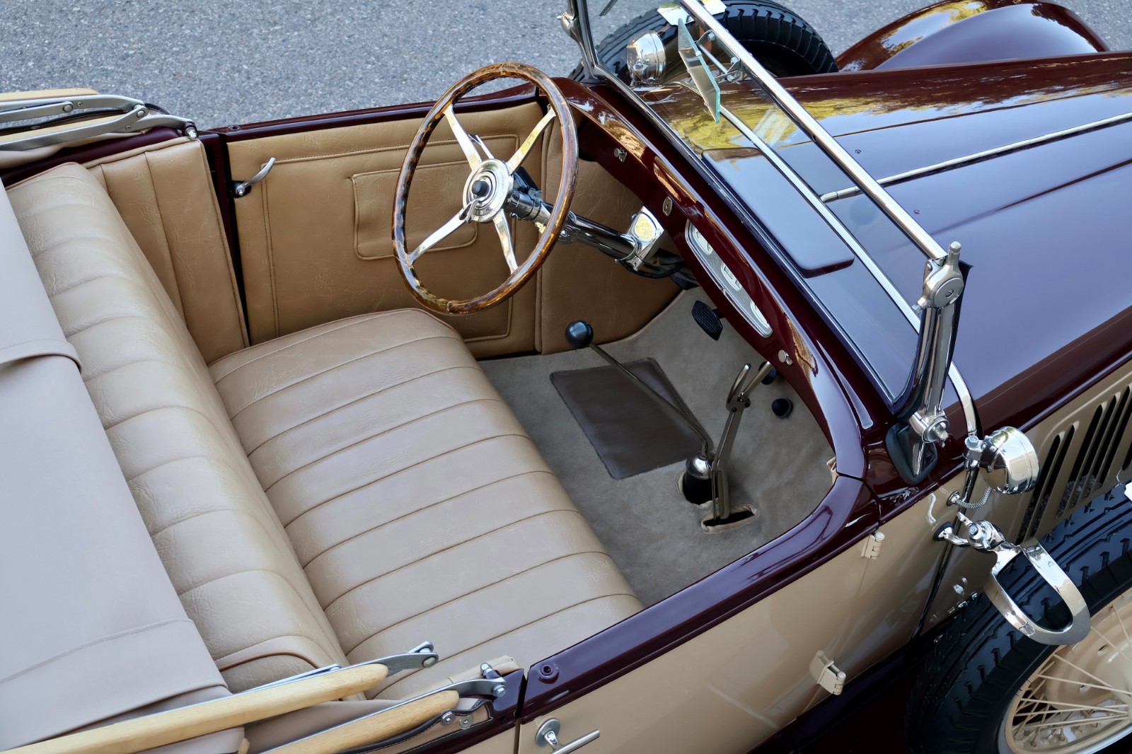 Dodge-Victory-Six-1928-Convertible-16