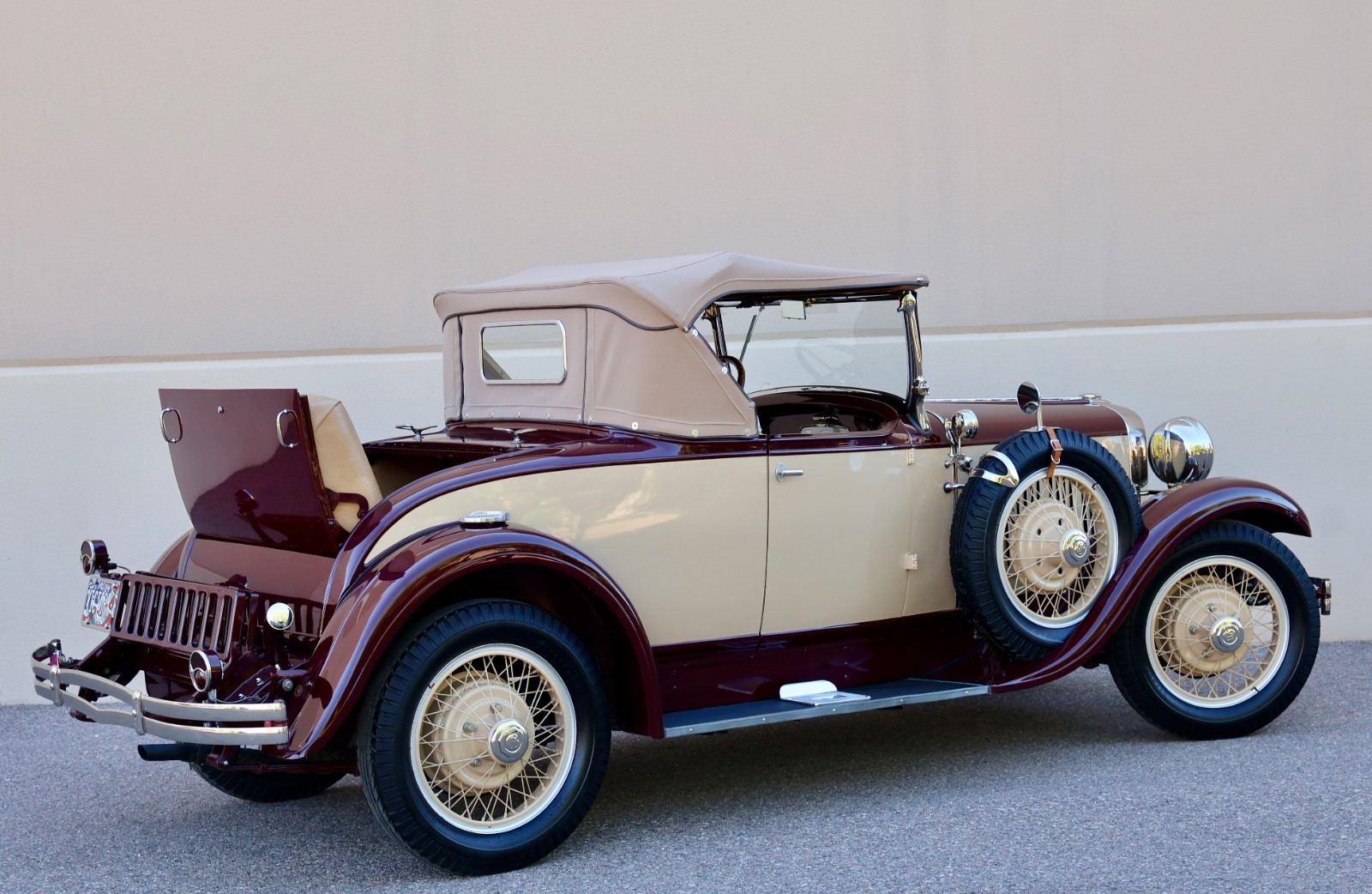 Dodge-Victory-Six-1928-Convertible-3