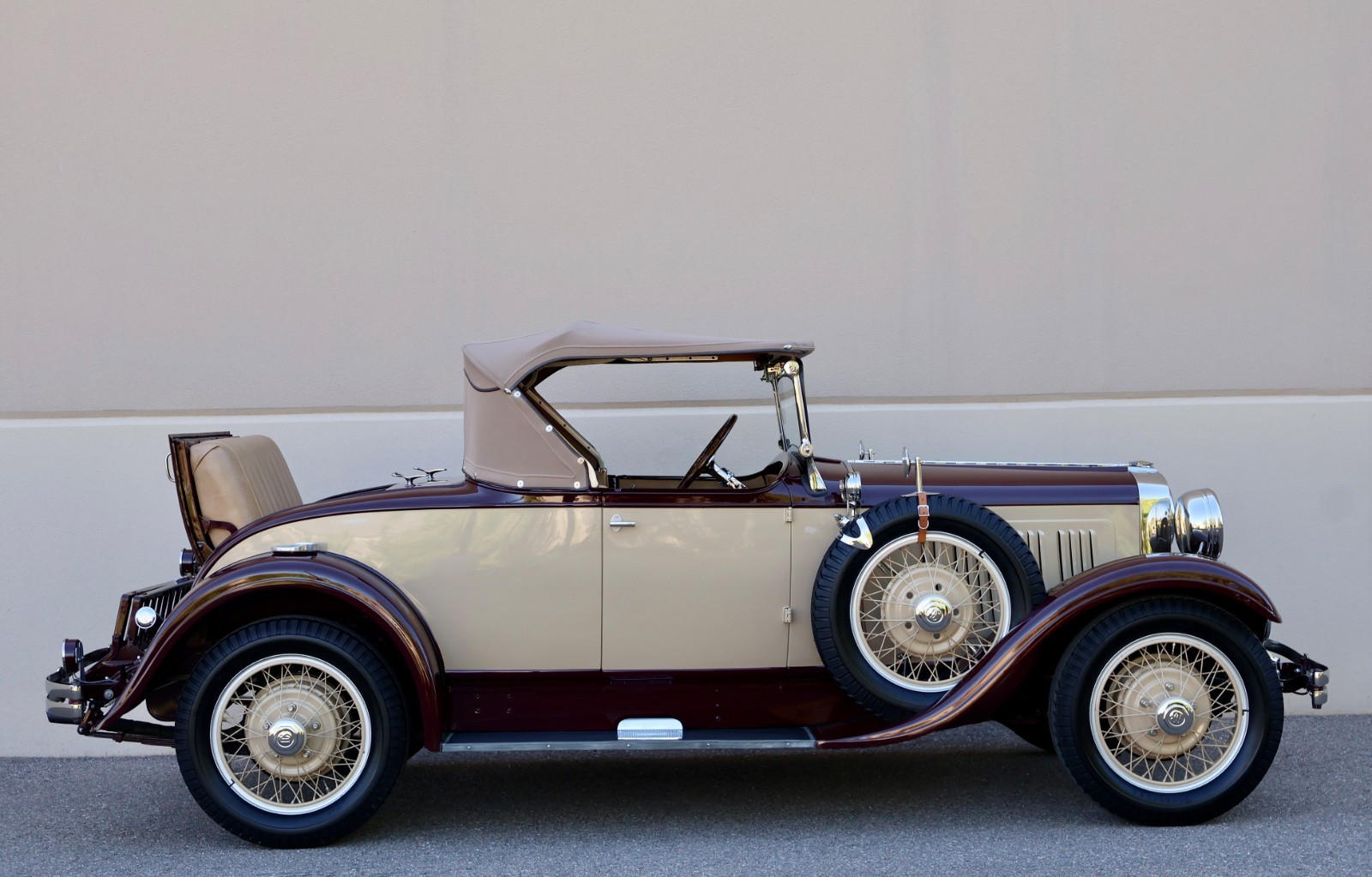 Dodge-Victory-Six-1928-Convertible-8