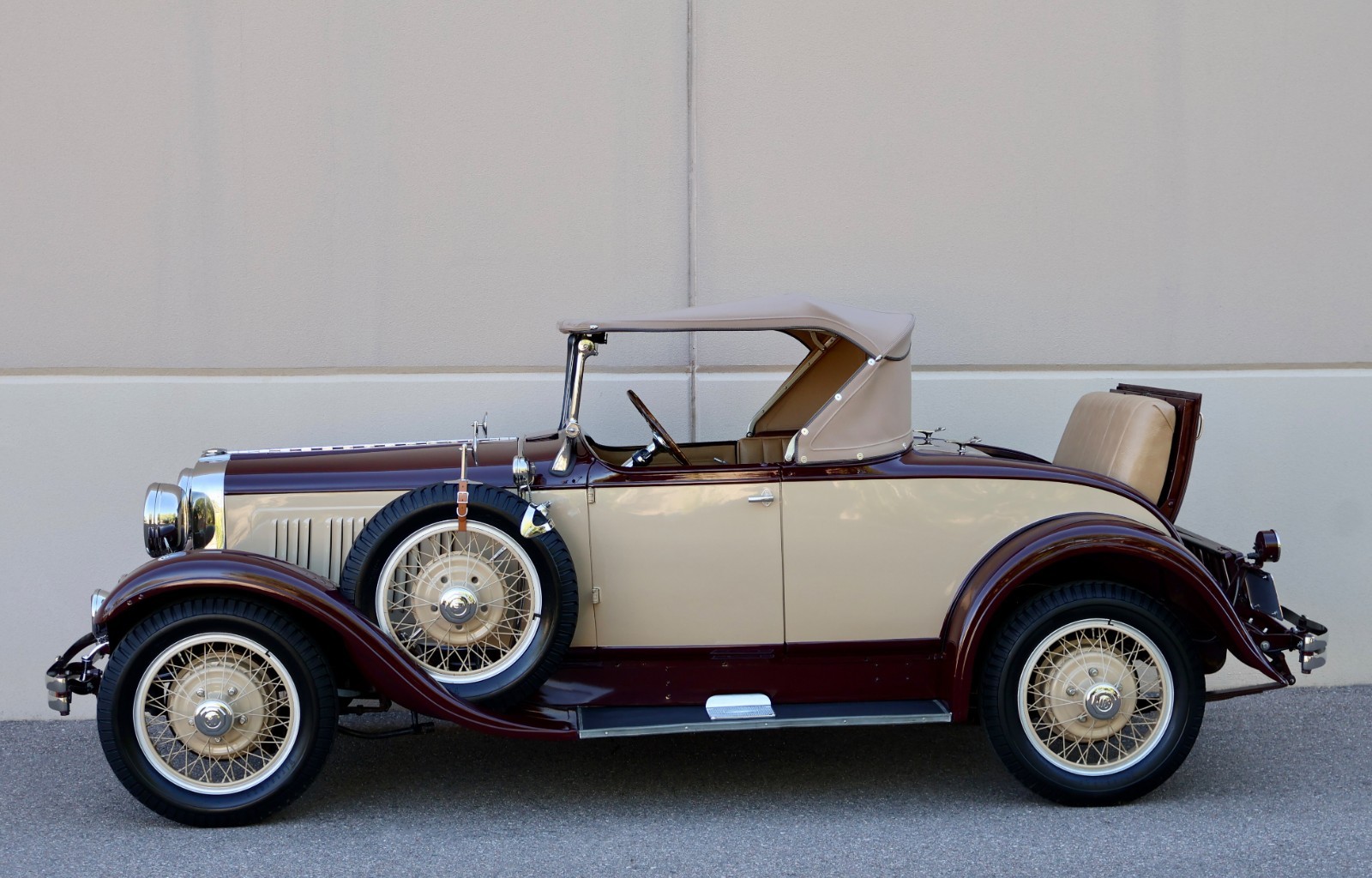 Dodge-Victory-Six-1928-Convertible-9