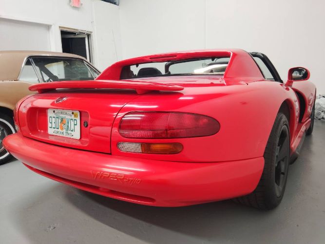 Dodge-Viper-1993-Red-5