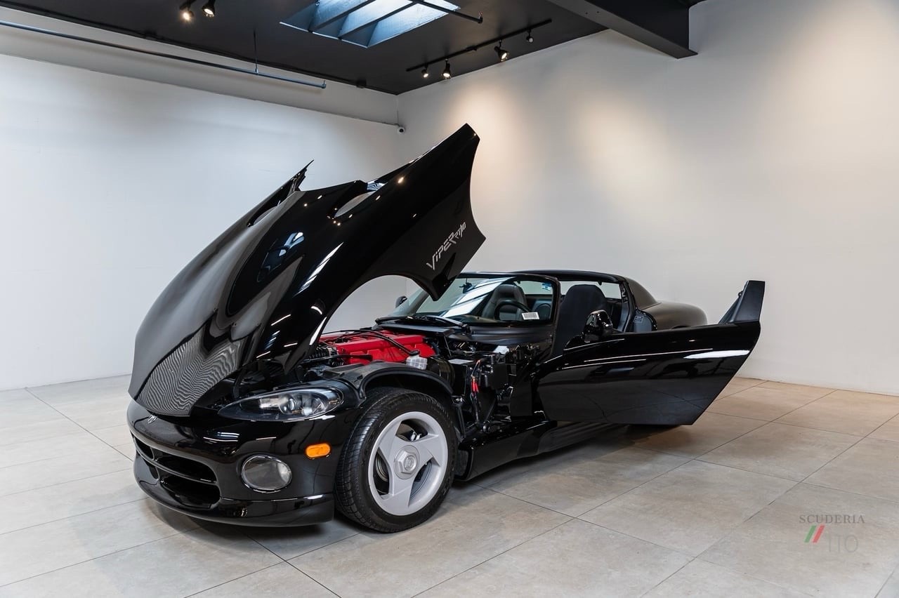 Dodge-Viper-1994-Convertible-13
