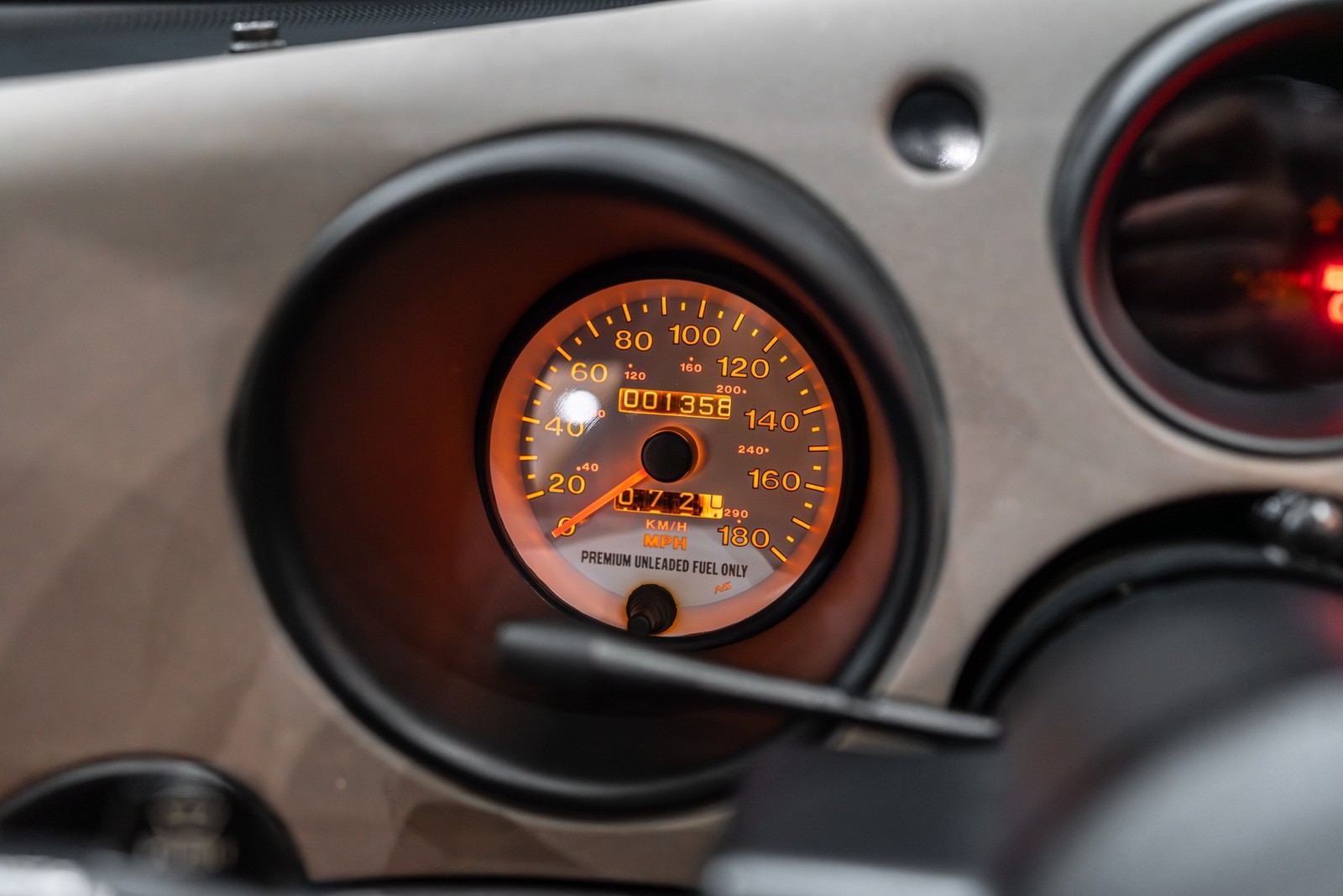 Dodge-Viper-1995-Convertible-10