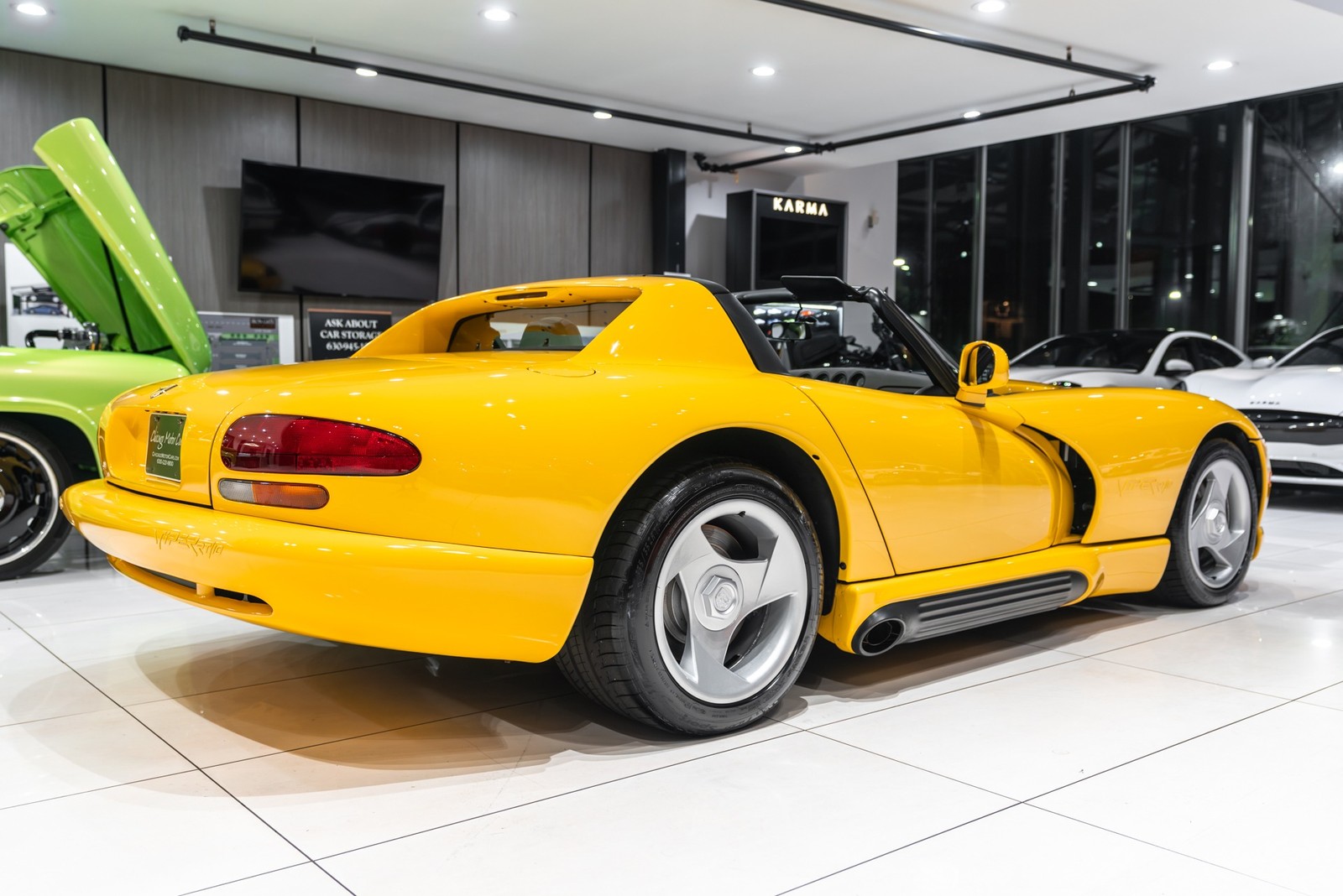 Dodge-Viper-1995-Convertible-38