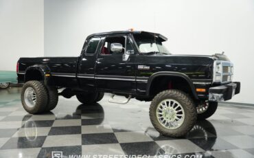 Dodge-W350-1993-Black-Red-17