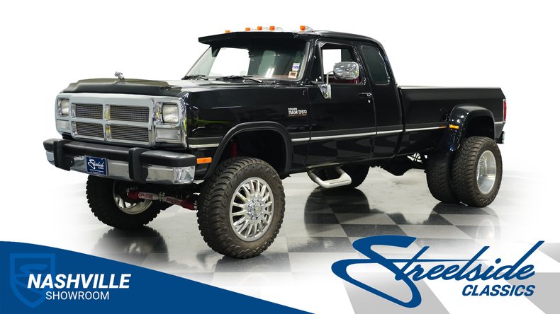 Dodge-W350-1993-Black-Red-23