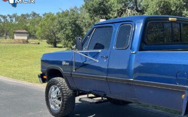 Dodge-W350-1993-Pickup-Truck-21