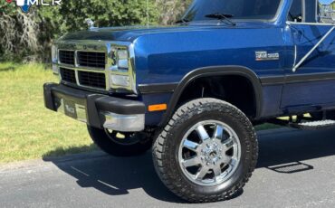 Dodge-W350-1993-Pickup-Truck-23
